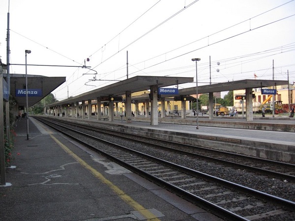 1024px Station of Monza int